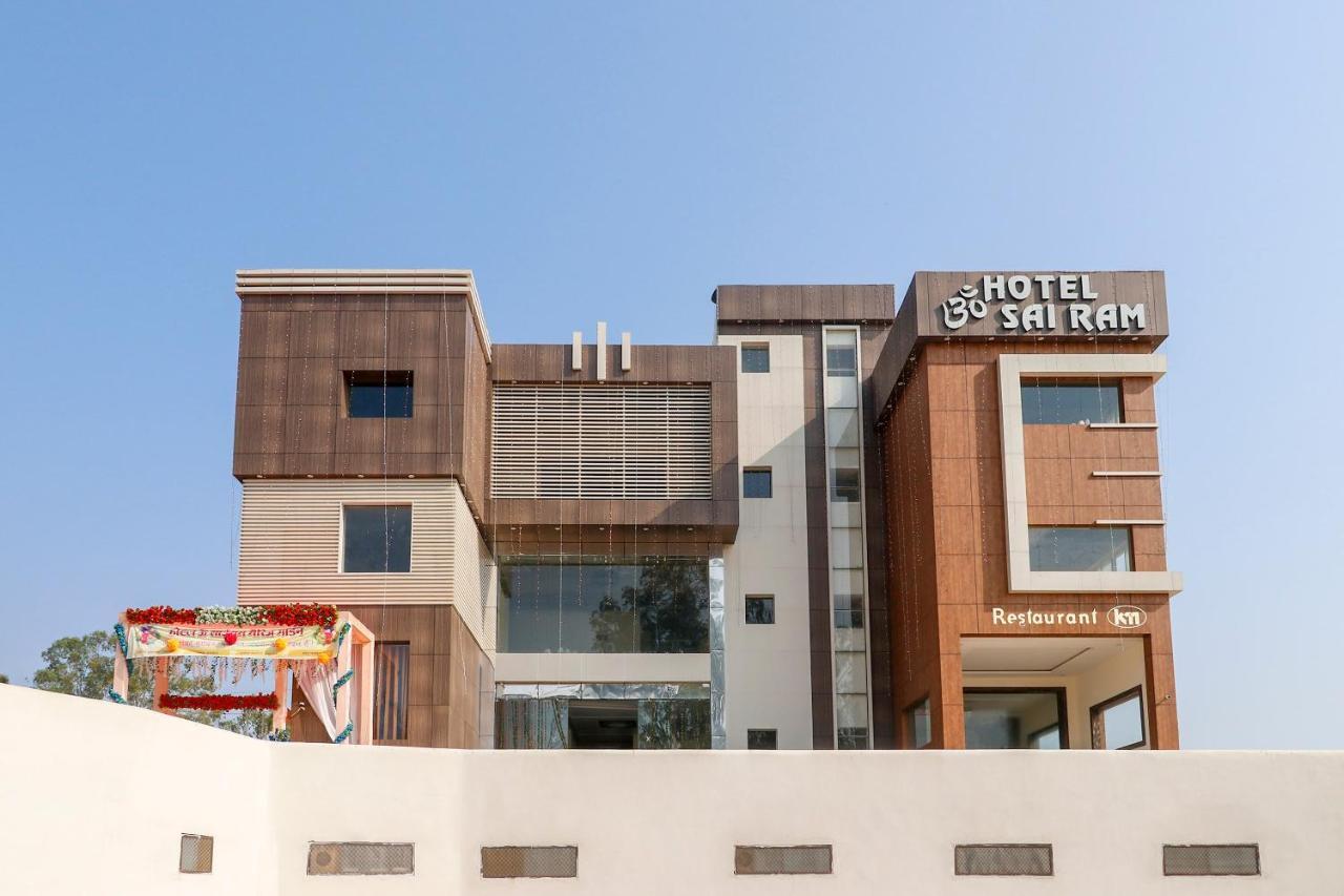 Capital O 63158 Hotel Om Sai Ram Chhatarpur Zewnętrze zdjęcie