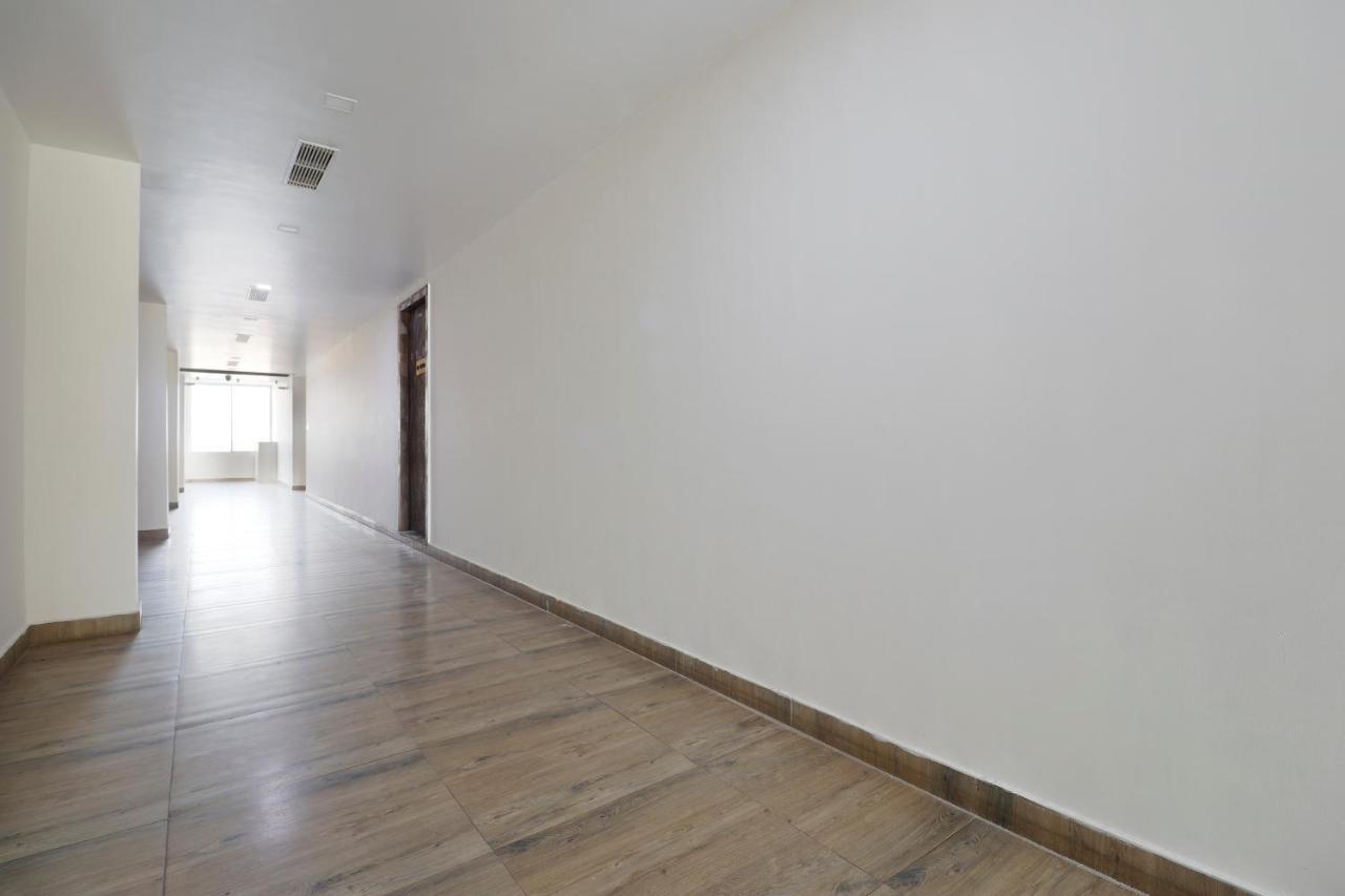 Capital O 63158 Hotel Om Sai Ram Chhatarpur Zewnętrze zdjęcie